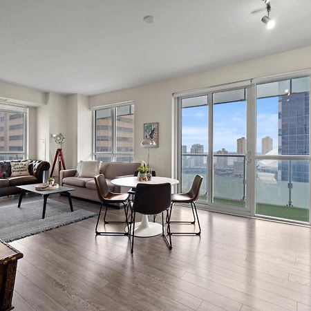 Globalstay Modern Downtown Apartment Toronto Ngoại thất bức ảnh