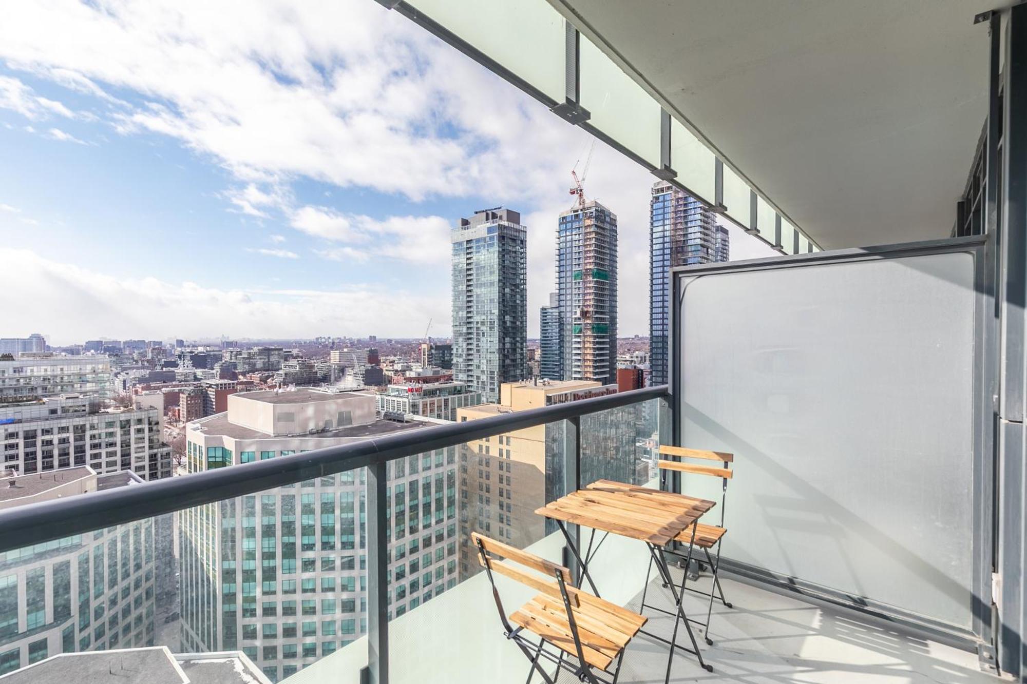 Globalstay Modern Downtown Apartment Toronto Ngoại thất bức ảnh